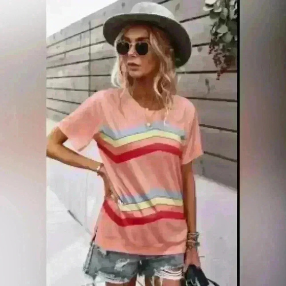 NWT Multicolored Chevron stripe Round-neck side slit tee Large Item# 7E - Picture 2 of 8